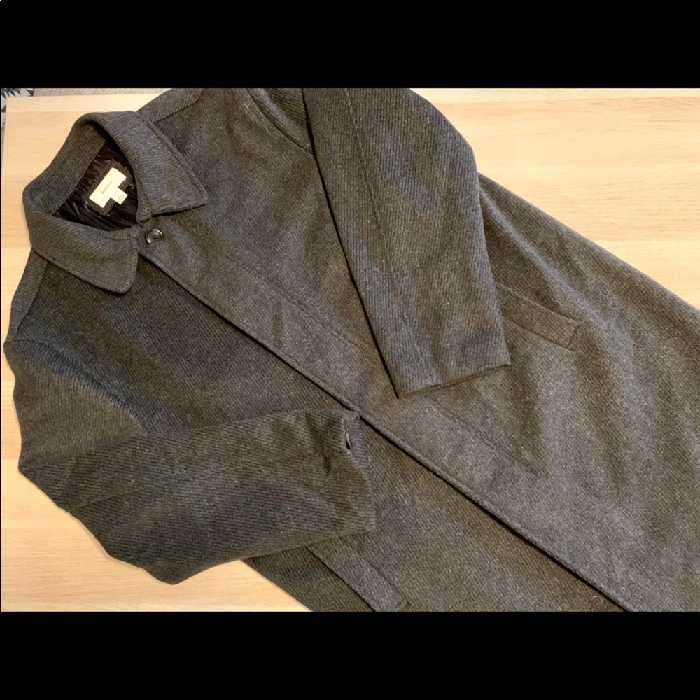 NWOT. Men’s Wool Dress Coat. Large.